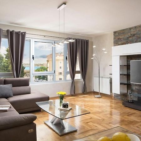 Luxury Apartments Casablanca/Vivaldi Pula Buitenkant foto